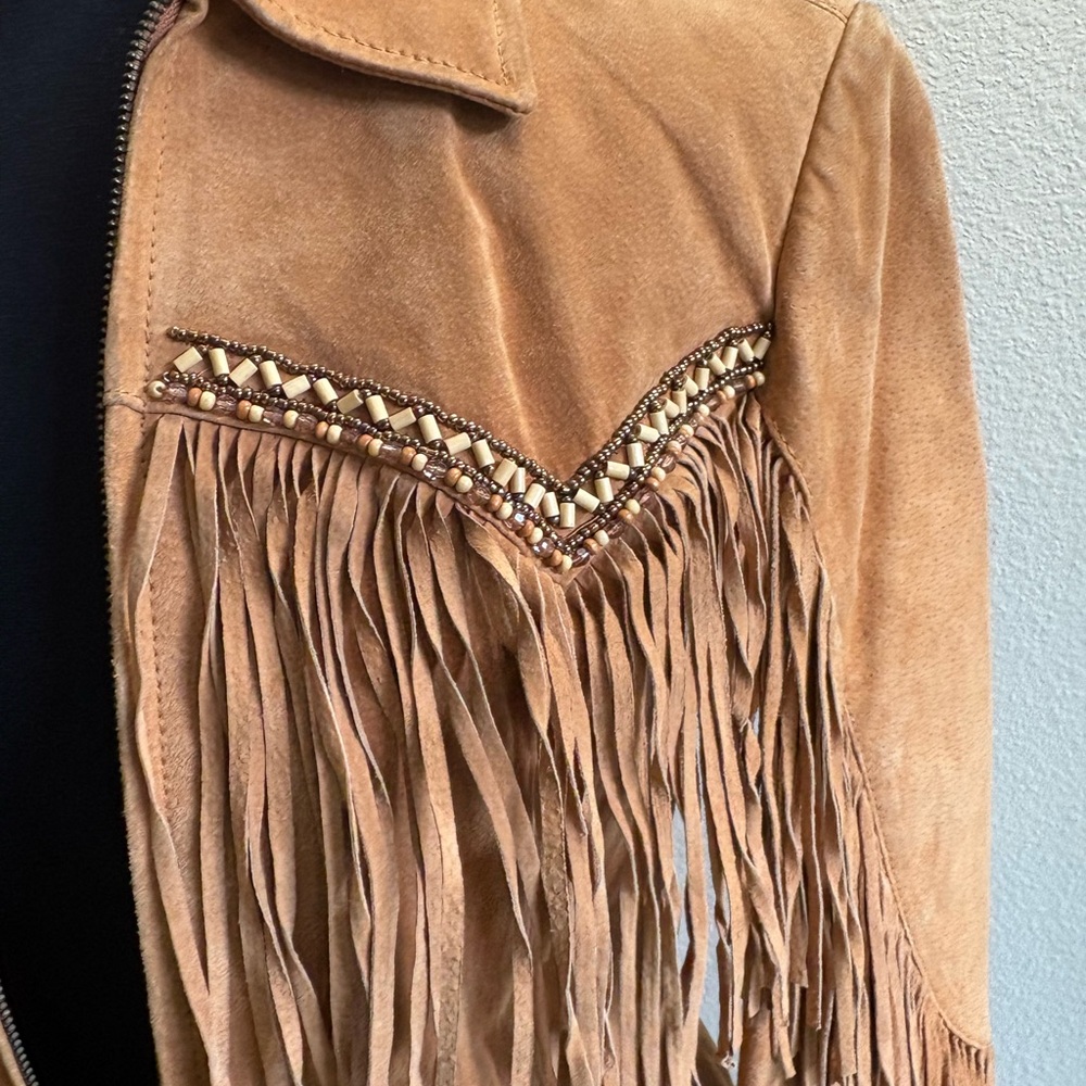 Women's Tan Fringe Leather Jacket - Picture 3 of 7
